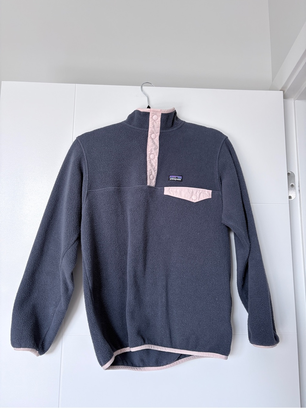 Patagonia Charcoal Fleece Pullover with Pale Pink Trim